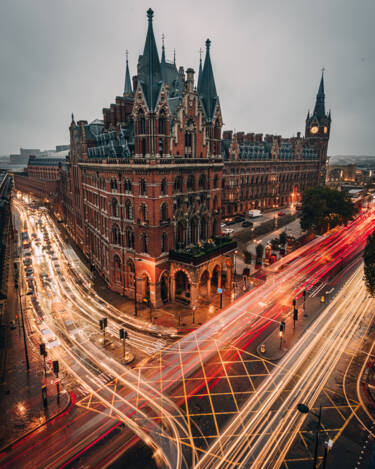 Ben Moore's guide to light trail photography