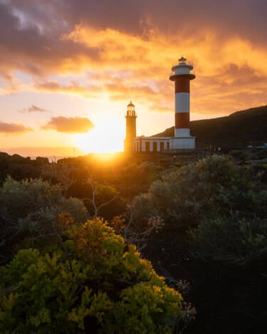 Nikon magazine - better nighttime photography