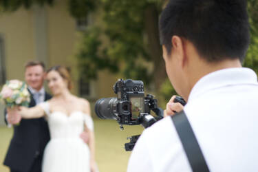 Nikon magazine - Hybrid weddings 